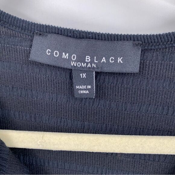 Como Black Women’s Slit V Neck Short Puffer Sleeve Blouse size 1X Black - Picture 2 of 3